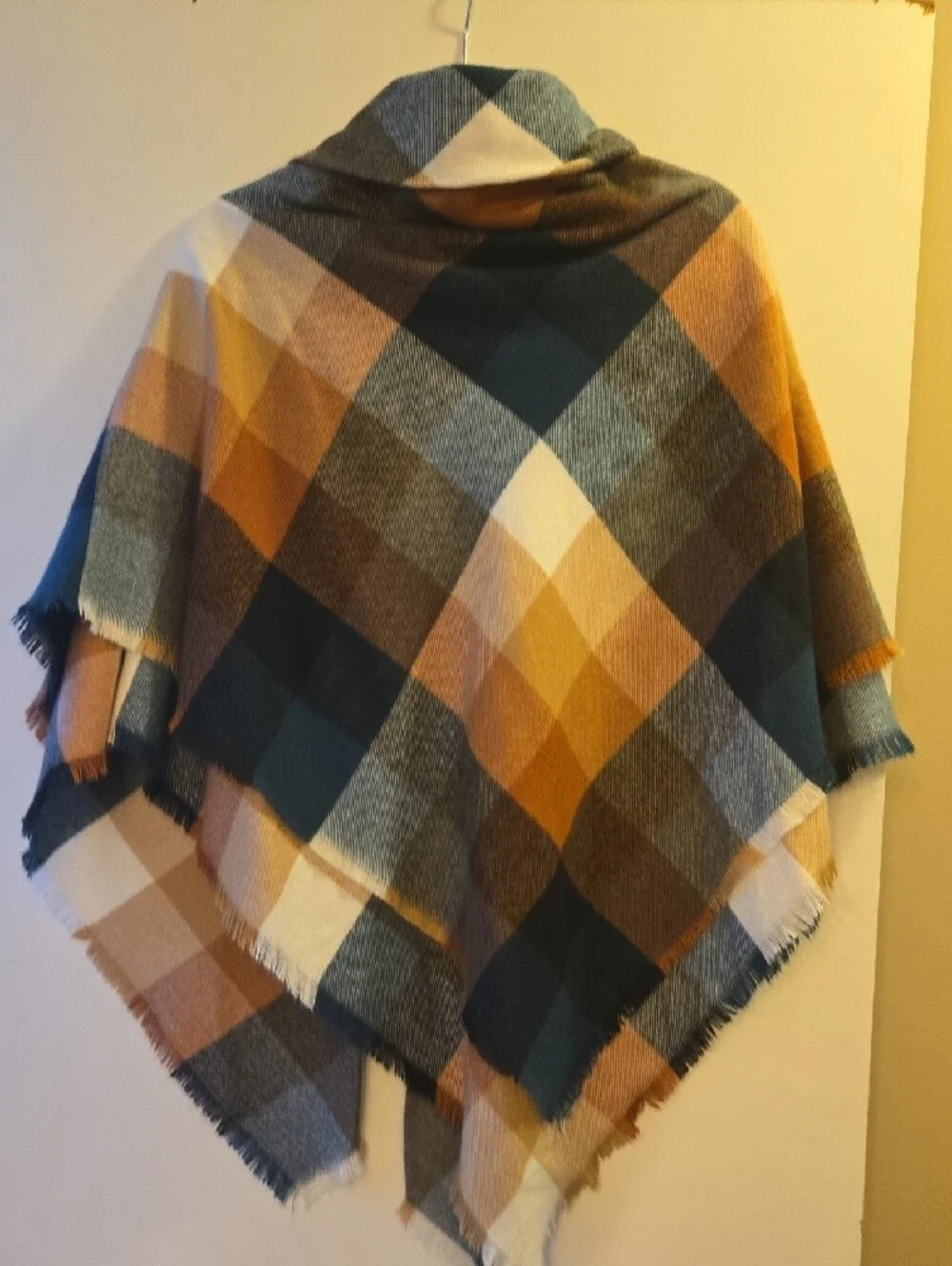 N/A cozy plaid